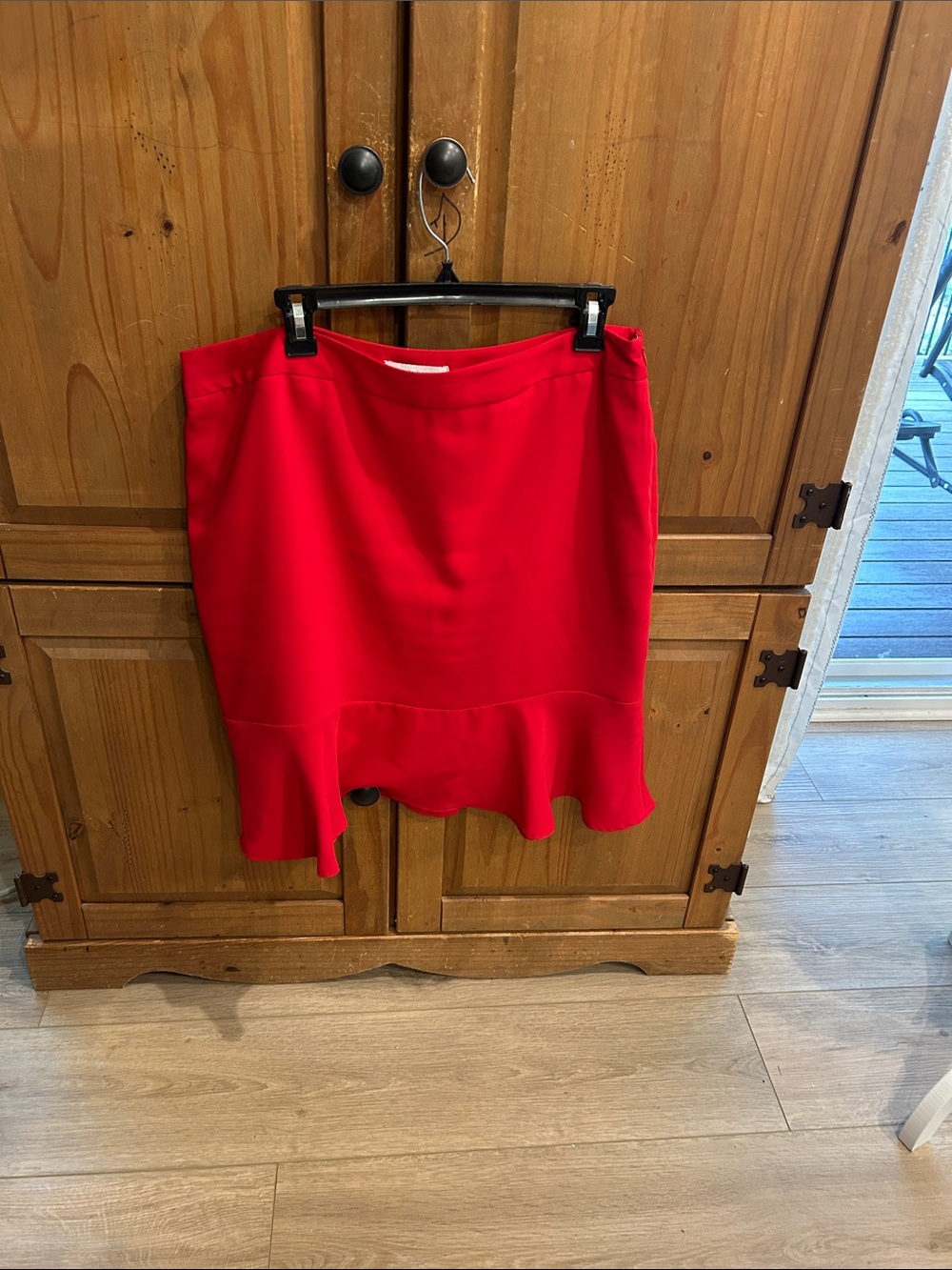 Liz Claiborne Red Asymmetrical Ruffle-Hem Skirt
